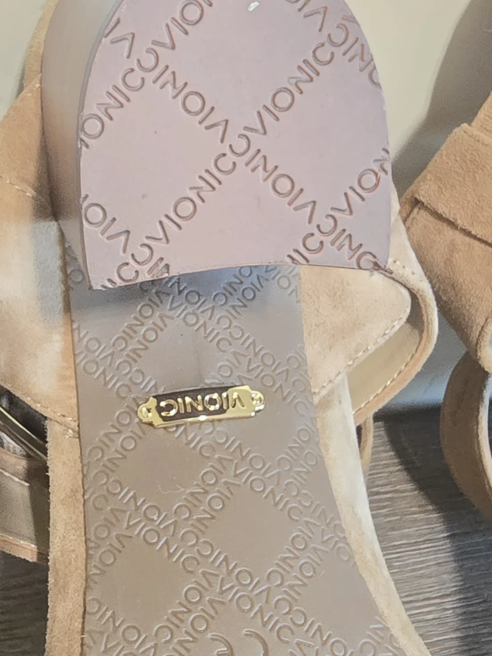 Vionic Sofia Suede Block Heel Ankle Strap Sandals Wheat Tan 9 Comfort Event Boho